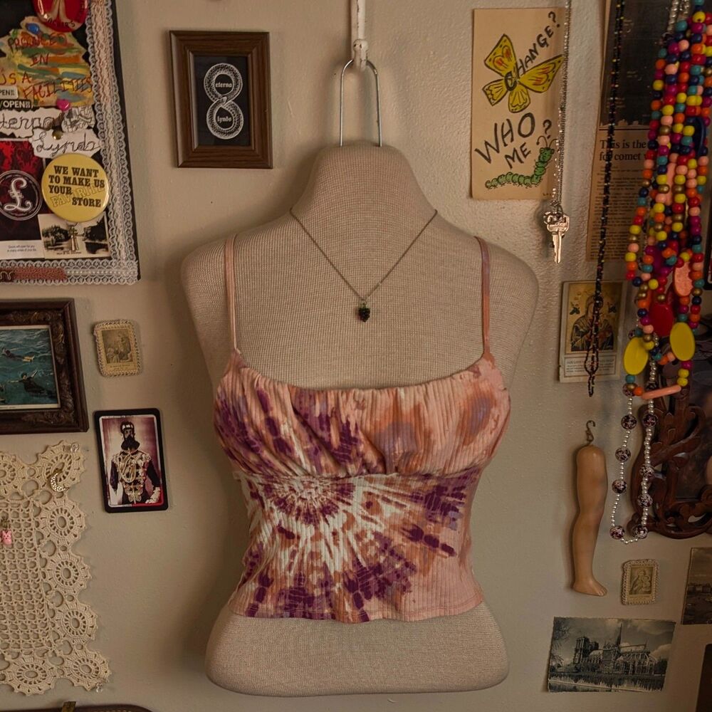 Tie Dye Burst Cropped Tank Top Junior's/Women's Small Light Pink